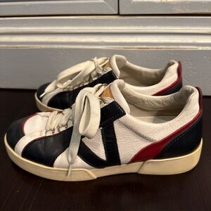 Louis Vuitton Rennes Sneakers